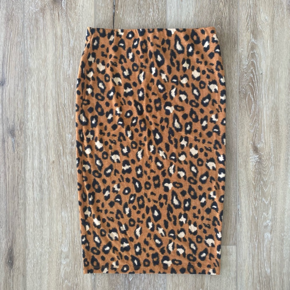 Forever 21 leopard pencil skirt small